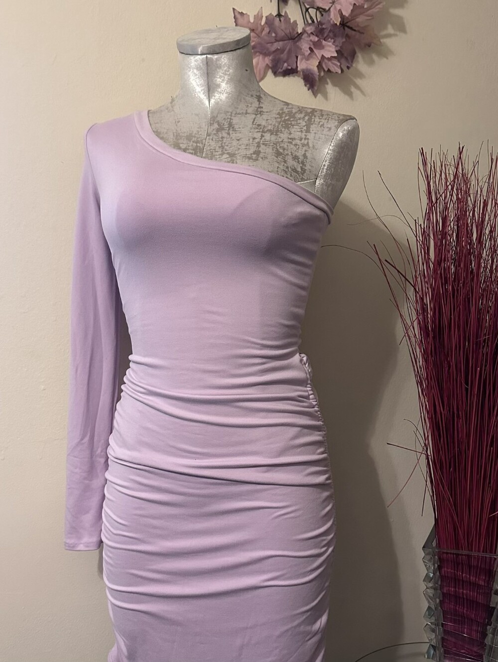 UPTOWN USA | One-Shoulder Lavender Body-Con Dress